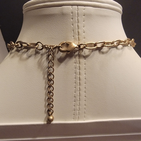 Matte Goldtone Cut Link Chain Necklace with Cross Pendent - Picture 4 of 5